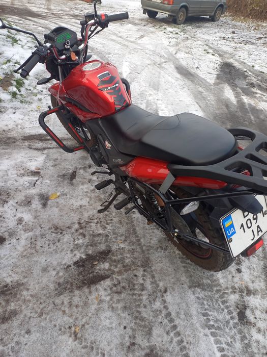Продам Lifan 200