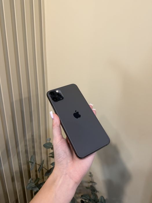 Used IPHONE 11 Pro Max 256 Space Neverlock