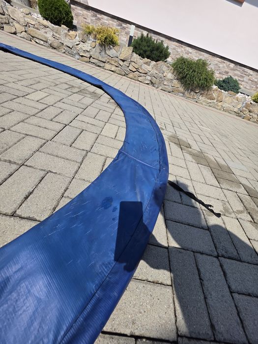 Osłona na sprężyny na trampolinę 305