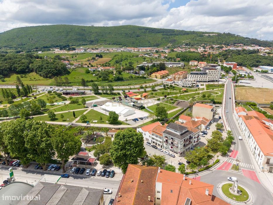 Excelente apartamento T2 no jardim de Porto de Mós!