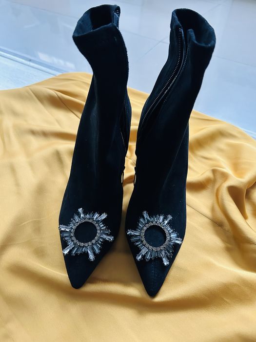 Ботильйони Amina Muaddi,р.36