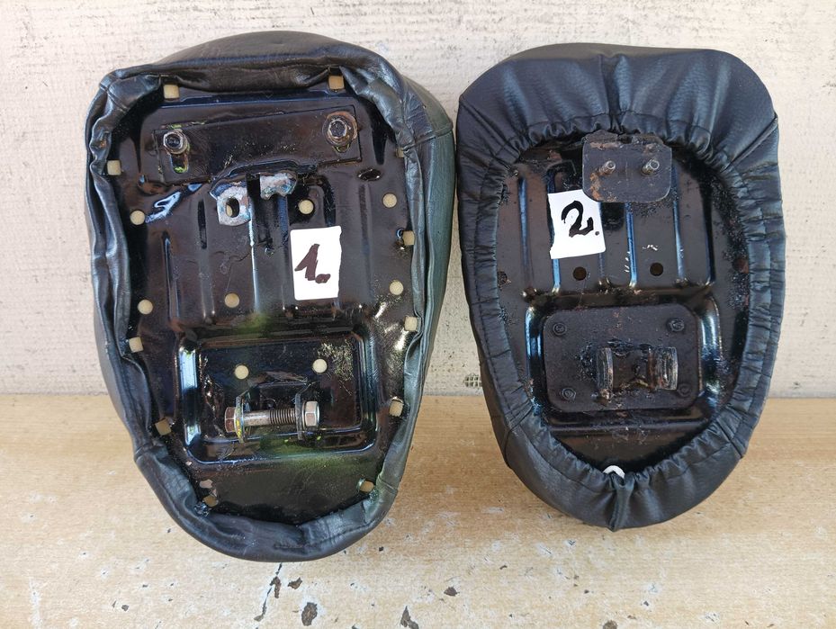 Siedzenie x 2 - motorynka - Romet - Komar (1+2)