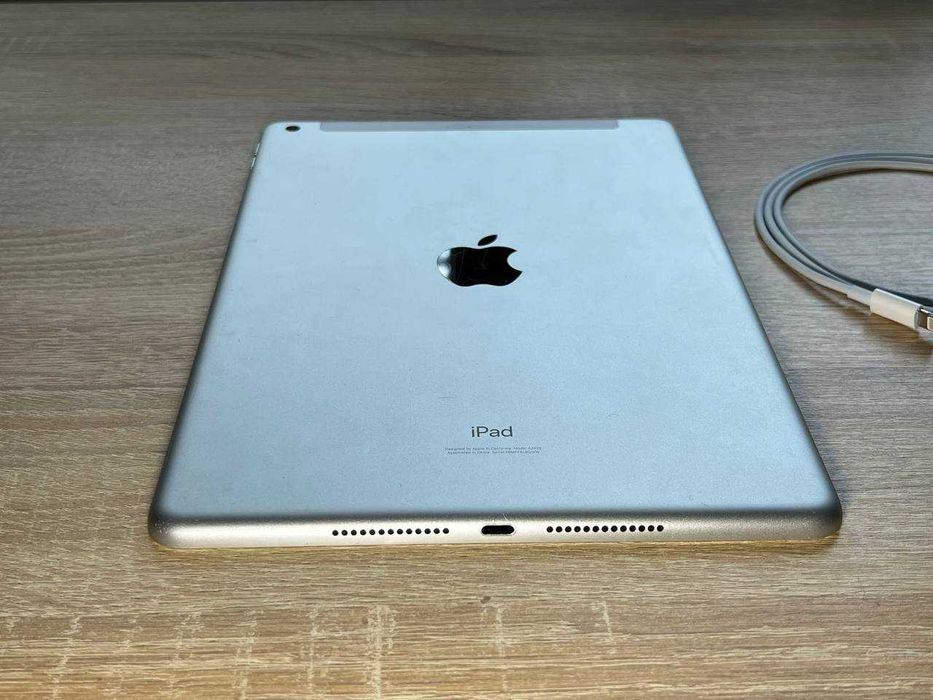 Оригінал Apple iPad 8 10.5 LTE