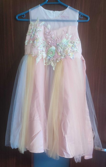 Sukienka r.150 zdobiona balowa