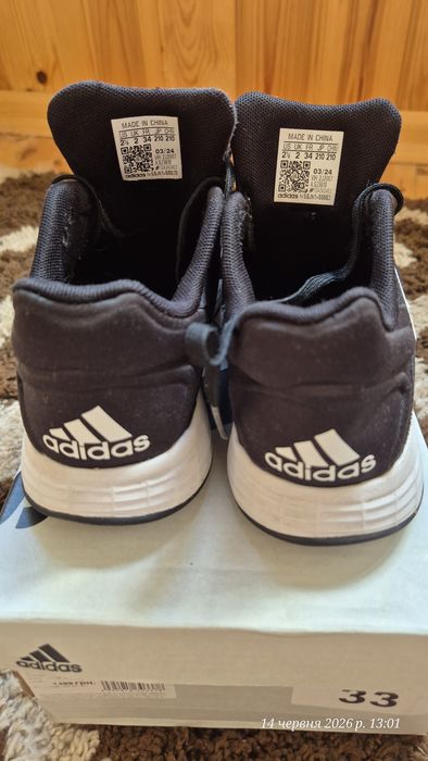 Кросівки дитячі adidas 33розмір, 21см