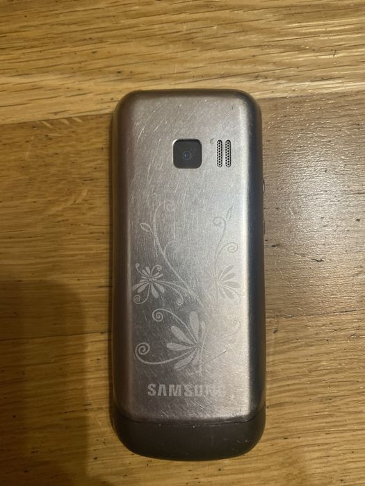 Мобільний телефон samsung GT-C3530