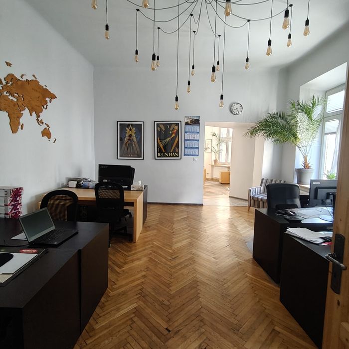 Lokal użytkowy do wynajęcia 170 m2 Kraków Kazimierz - Plac Wolnica / lokal usługowo- biurowy