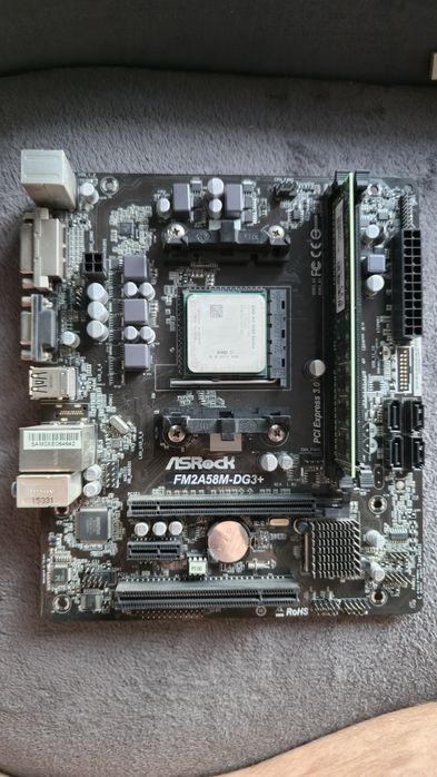 Zestaw płyta Asrock + AMD A4 4000 + 2GB + karta Wifi + chłodzenie