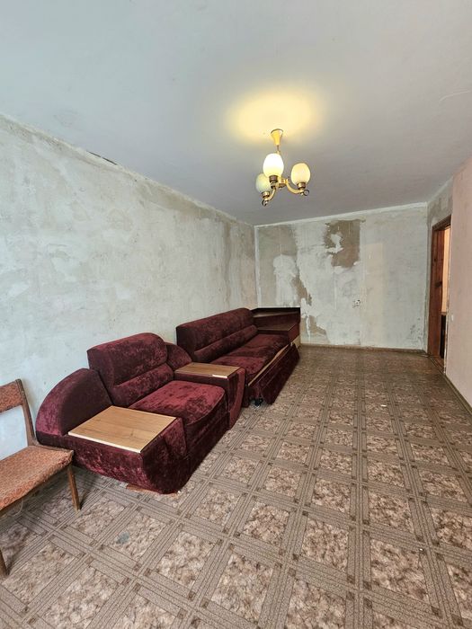 Продаж 2х.кімнатної квартири.Р-н ЖБІ.
