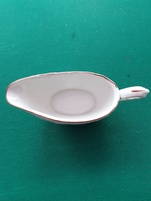 Sosjerka z porcelany
