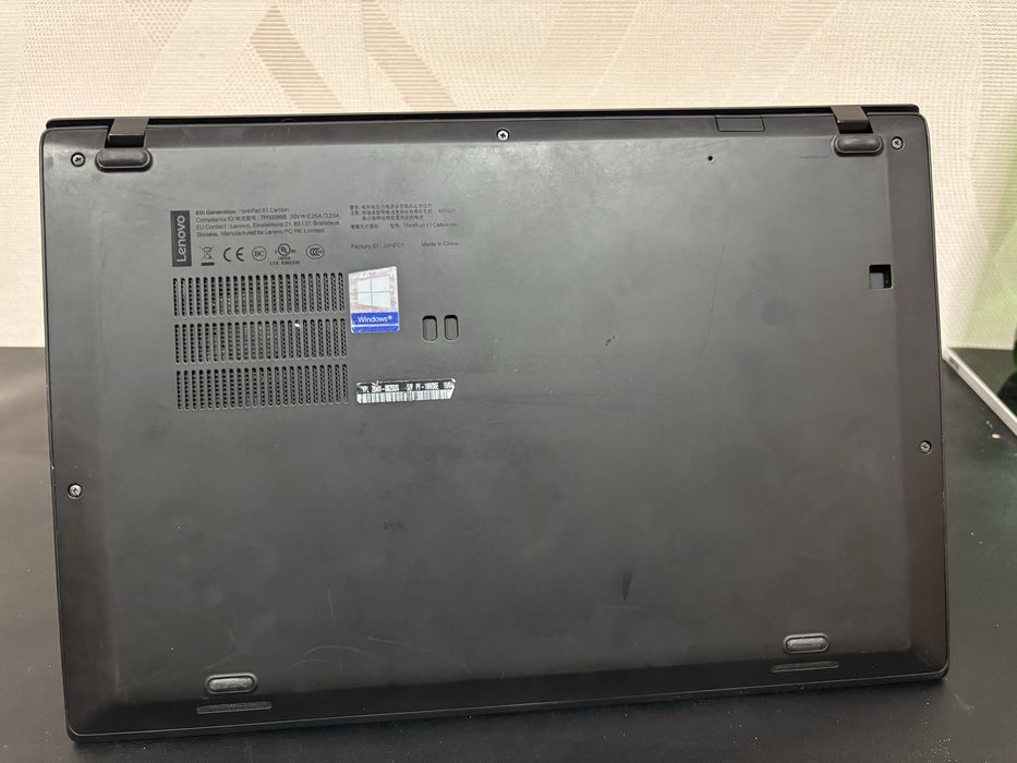 Надійний Ноутбук Lenovo X1 Carbon 6th gen 14” FHD IPS i5-8250u/8/256