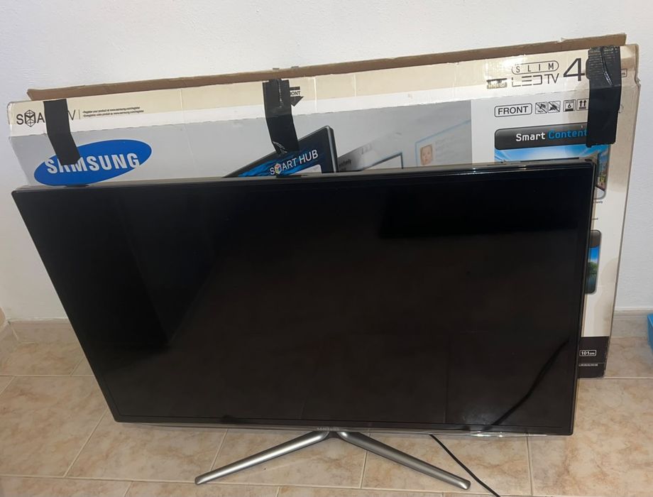 Smart TV Samsung 40" Full HD (UE40ES6530) - Como Nova / Com Caixa