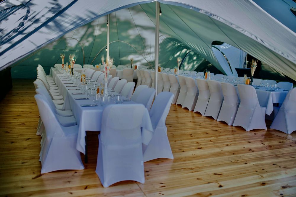 Wynajem namiotów cateringowych/eventowych. Wynajem podłóg/podestów.