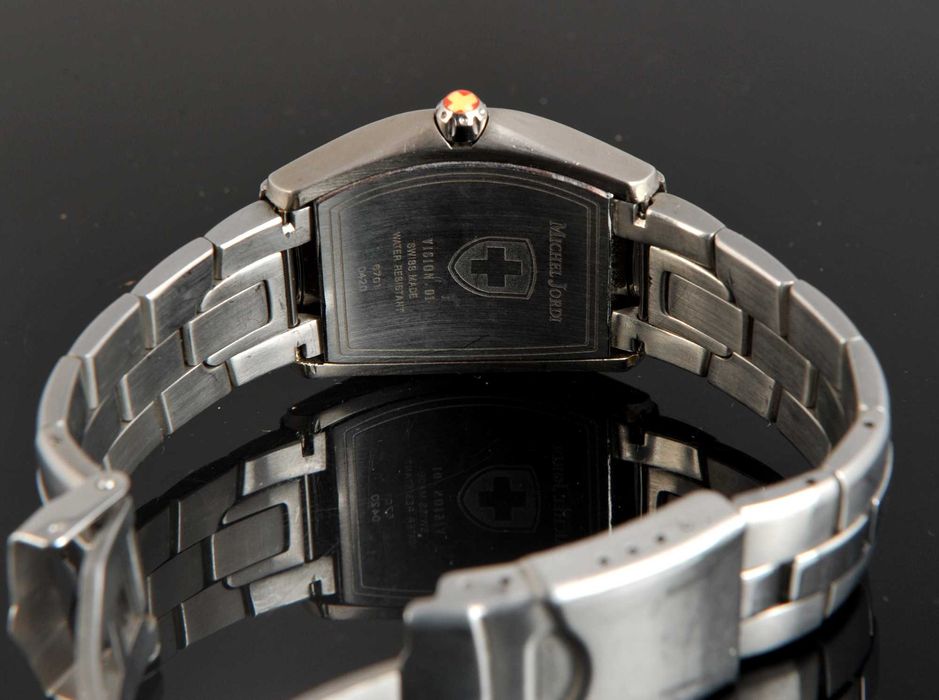 Fantástico Relógio Suíço Michel Jordi