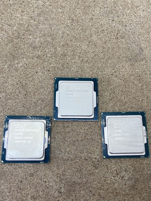 Процесор Intel Pentium G4400 - 3.30GHz/8GT/s/3MB - S1151 - HD 510