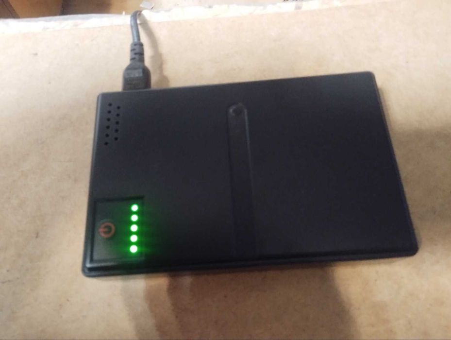 Міні UPS, ДБЖ для роутера DC1018L. 18 Вт, змінні батареї