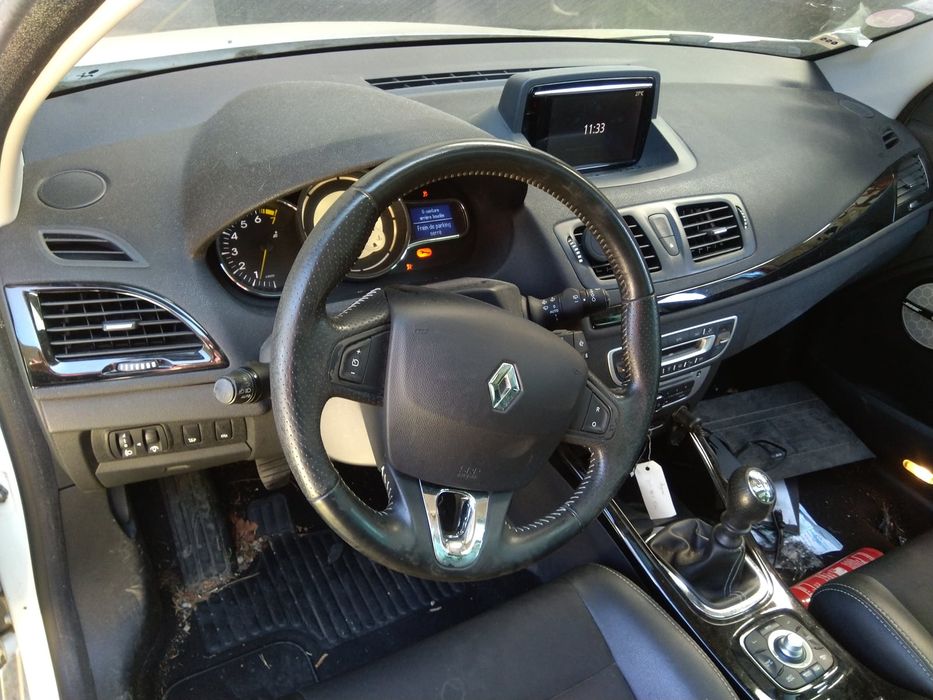 RENAULT MEGANE III Hatchback - 2015 - Para Peças
