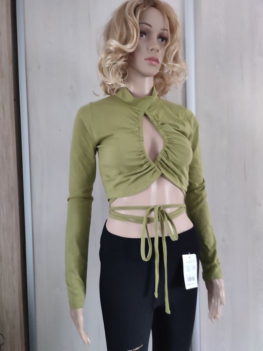 Nowy top crop damska, nowy , khaki rozS firmy PrettylittleThing