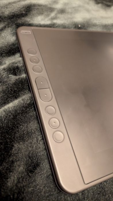 Tablet graficzny 13.3" HUION Kamvas 13