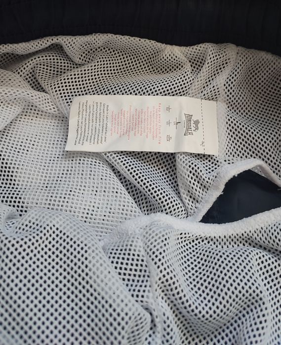 Нейлонові карго шорти Lonsdale dark navy casual (Розмір L)