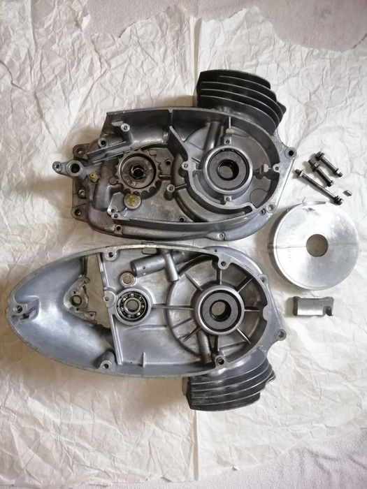 №103.ХОРОШИЕ-Головки ДВС ЯВА/JAWA 360 Made in Czechoslovakia.