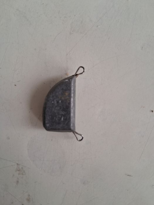 Форма для отливки джиг головок груза