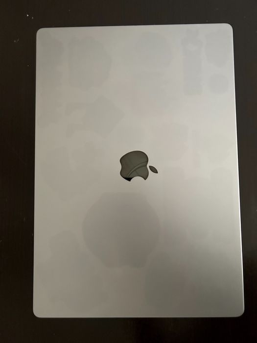 MacBook Pro 16" (2021) M1 Pro, 16GB RAM, 512GB SSD, Teclado PT