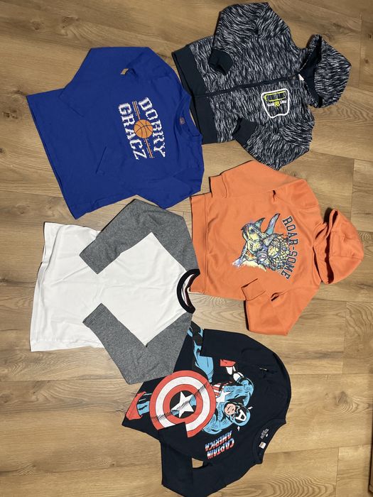 Zestaw bluza i bluzka 6 sztuk rozmiar 134