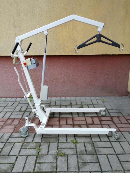 Podnośnik dla osoby niepełnosprawnej