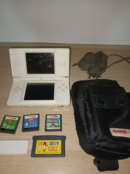 Nintendo ds lite