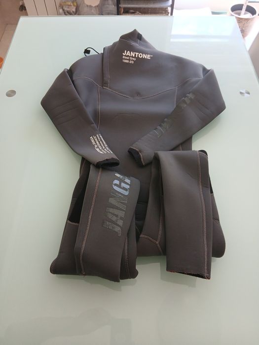 Fato de surf 4/3 zipless extra small (XS)