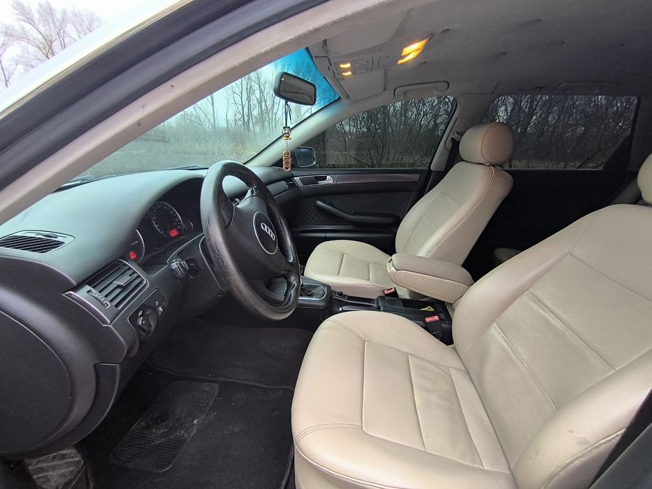 Audi A6 2.5T.D.I 2003р.в.