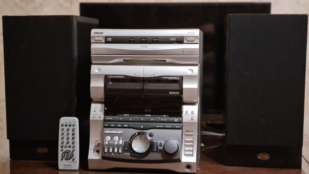 Музыкальный центр Sony RX88