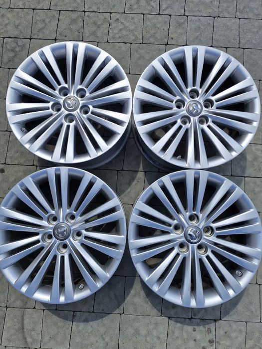 Диски легкосплавні Opel Insignia A Tesla 8J R18 ET42