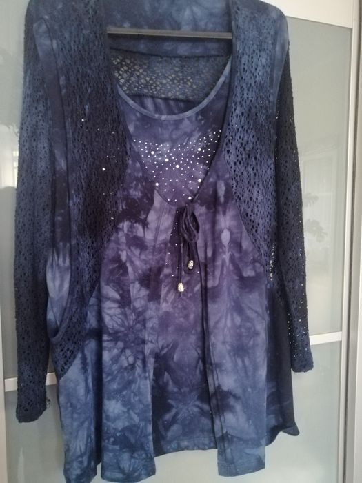 Bardzo efektowna bluzeczka  jak nowa -- r, 3XL-l duzo ladniejszy kolor