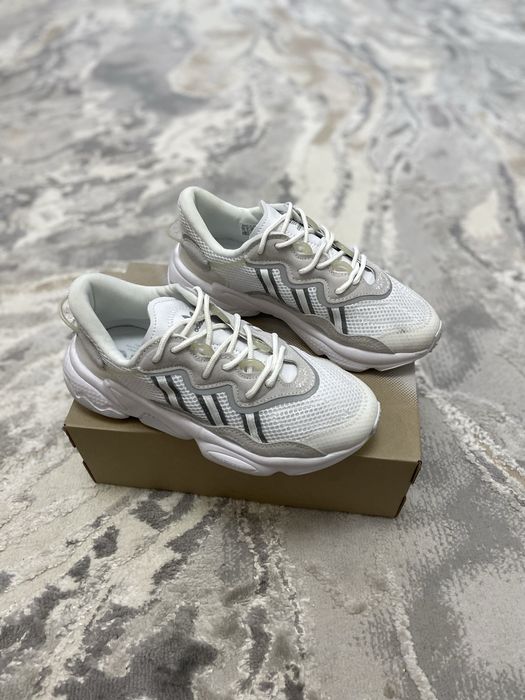 Кросівки Adidas Ozweego white кроссовки 38/39 Розміри