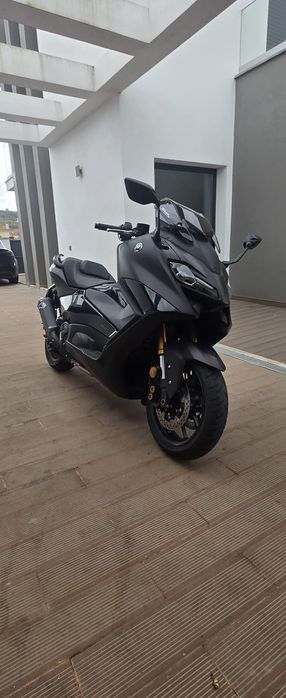 Yamaha T-Max 560 Versão Techmax