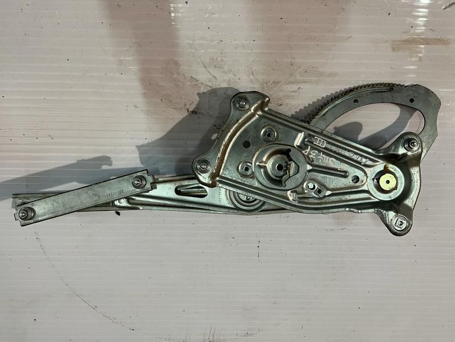 Elevador direito Renault Megane 3