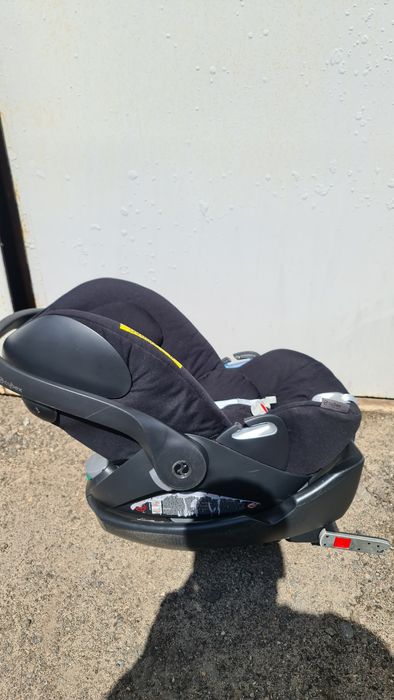 Автокрісло cybex cloud Q з базою