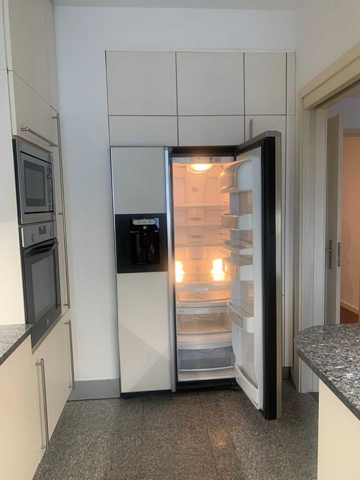 To Rent Premium Renovated 4+1 Bedrooms- Alameda das Antas – Porto