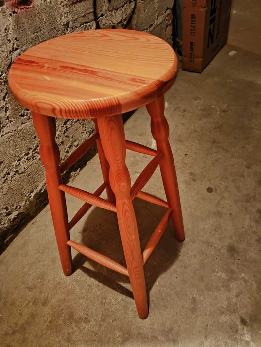 Zestaw 4 stołków barowych drewnianych 80 cm REX