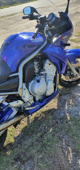 Yamaha Fazer 1000 cc