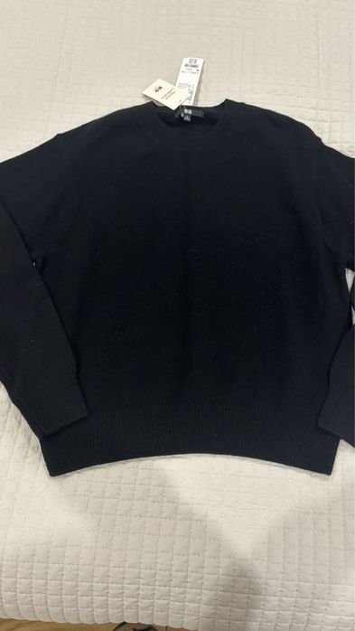 Светр Uniqlo вовна