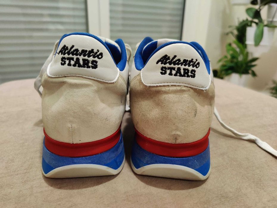 Sapatilhas Atlantis Stars tam. 43 em muito bom estado.