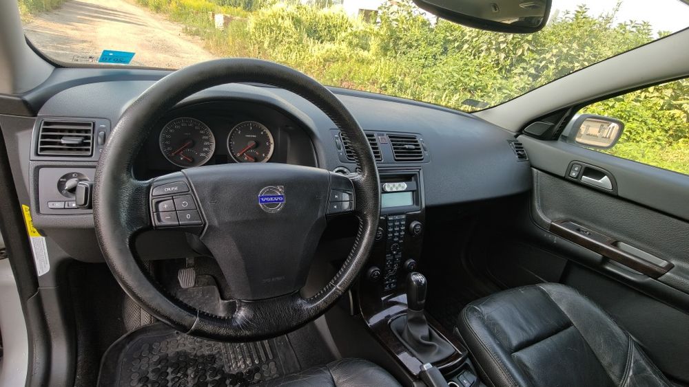 Volvo V50 2.0 диз 2006 рік авто машина для ЗСУ Військових