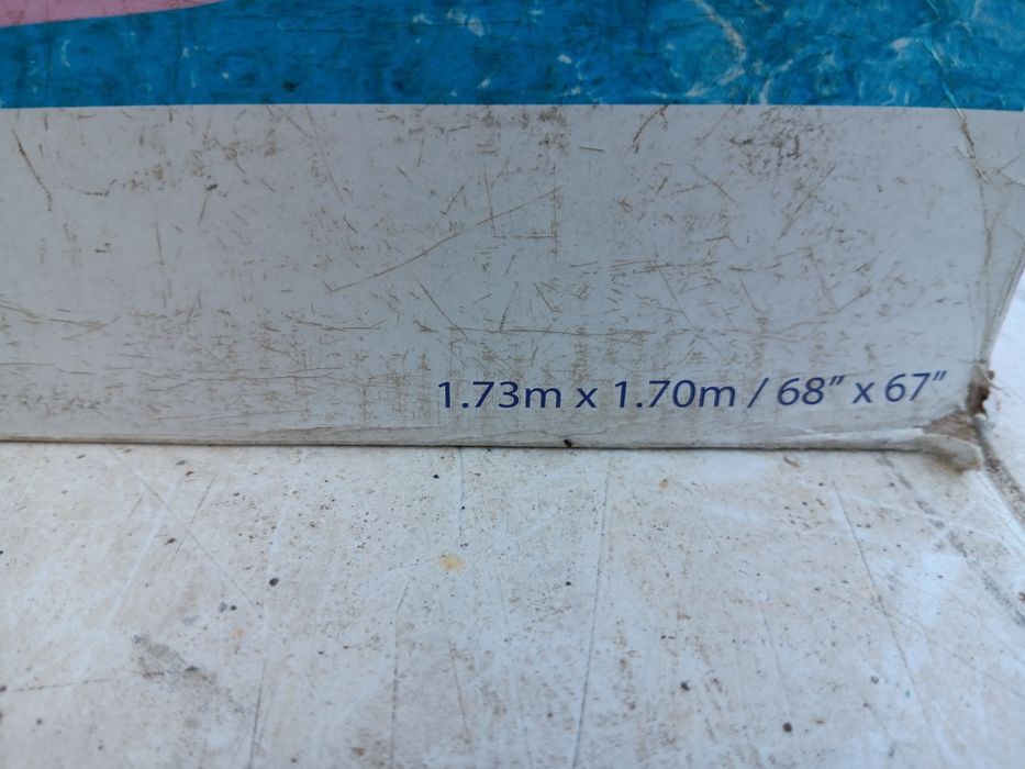 Boias de piscina grandes