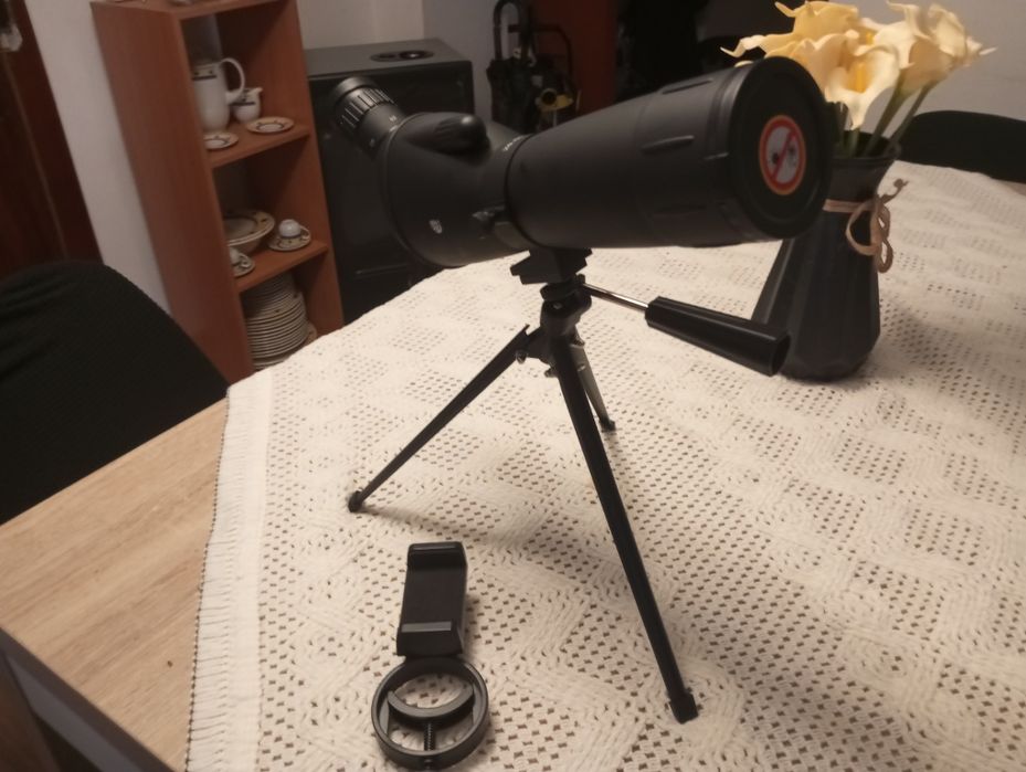 Telescópio terrestre
