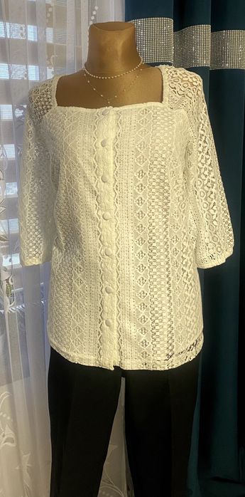 Bluzka ecru koronkowa marki BPC, rozm.50-52
