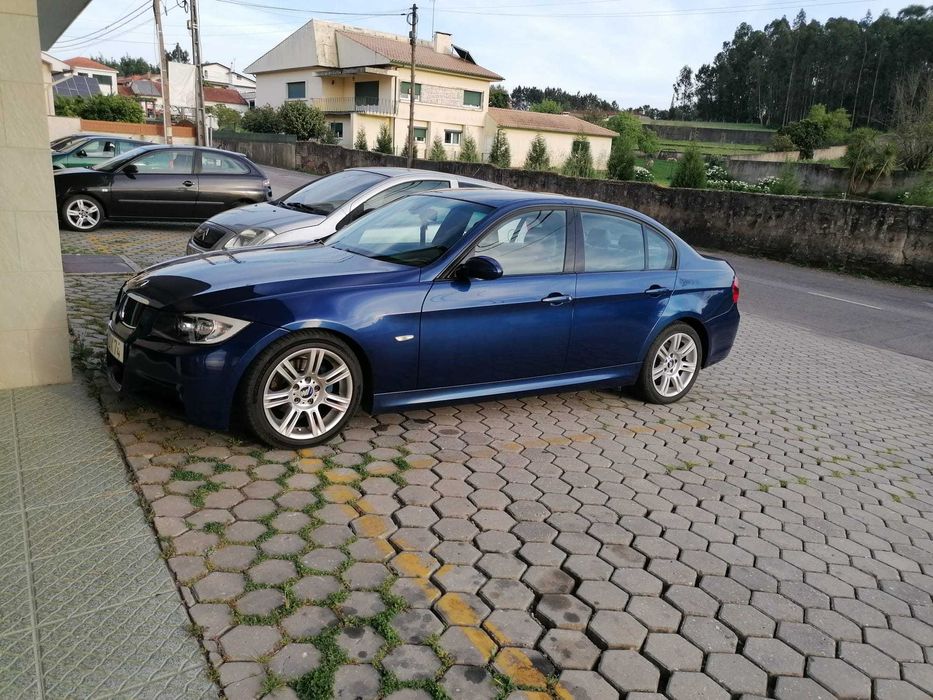 Vende se BMW 320D