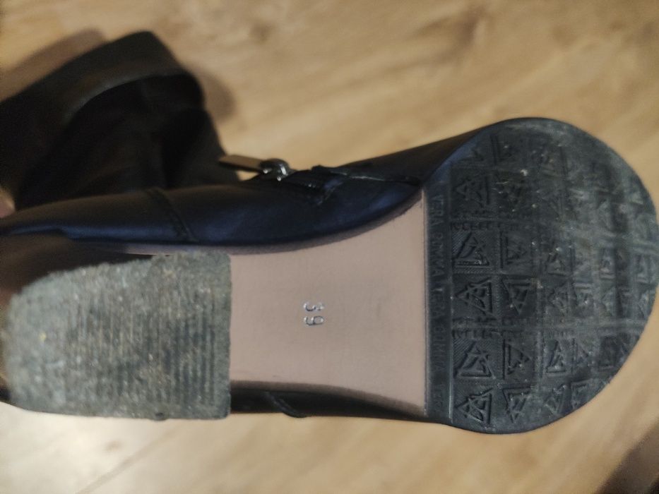 Продам сапоги женские